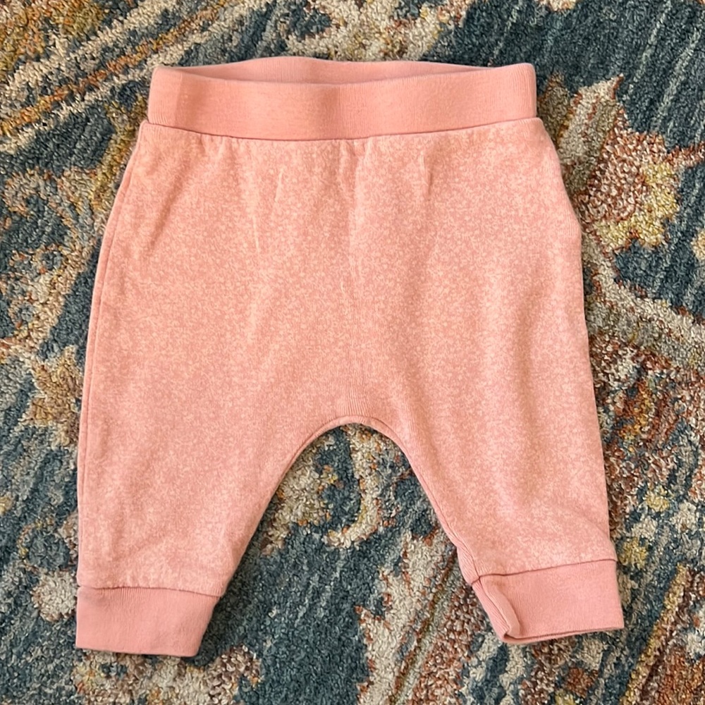 Old navy pink baby joggers size 0-3 months